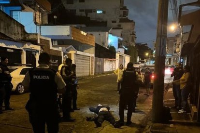 El presunto antisocial recibió un tiro en la espalda.