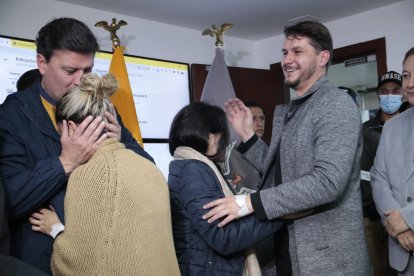 Entre los retenidos hay un niño de 11 años que estaría implicado en el crimen de un Policía.