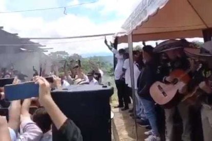 Al exintegrante de la entidad del orden le hicieron homenaje póstumo con música.