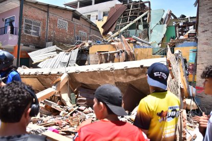 Una de las casas que se desplomaron en Machala, provincia de El Oro, localidad donde se reportaron más daños.