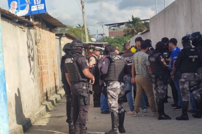 En una esquina de la ciudadela 20 de Mayo sorprendieron a la víctima