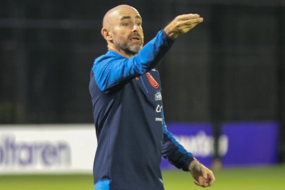 Félix Sánchez Bas dirigió su primer entrenamiento de la Tricolor en Australia.