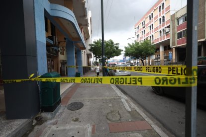 Una explosión alarmó a moradores del centro de Guayaquil.