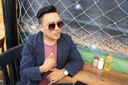 Pablo Iza se topó con tipos que aparentemente querían hacerle algo.