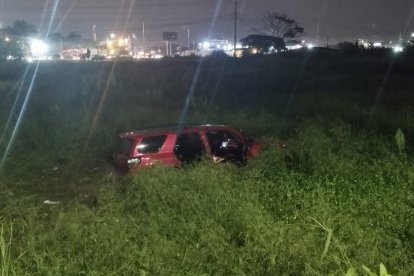 El vehículo en el que se movilizaba el exmiembro de la Policía Nacional es de alta gama.