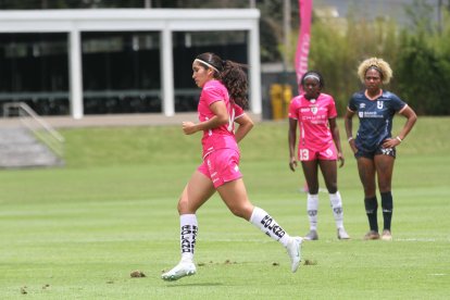 Ambar Torres es una de las ‘caras nuevas’ de Dragonas. Marcó un tanto ante Universidad Católica.