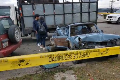 El choque múltiple afectó a 8 vehículos.