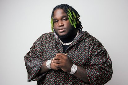 Carlos Isaías Morales Williams, ​ conocido por su nombre artístico Sech, es un cantautor y productor musical panameño.​