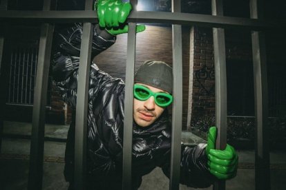 Según Maluma, Feid tendría una relación con Karol G. Ambos han aparecido juntos en eventos.