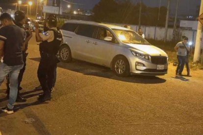 Rubén Hernández se dirigía en su vehículo solo hacia su domicilio cuando fue atacado.