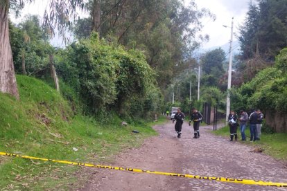 El cuerpo tenía un impacto de bala.