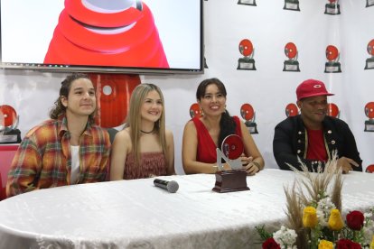 Este 4 de abril fue la rueda de prensa de los premios Disco Rojos.