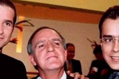 El actor durante sus grabaciones en la novela.