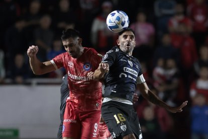 Los rayados se estrenaron con derrota en la fase de grupos de la Copa Libertadores.