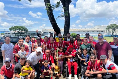El equipo MZ Sport se coronó campeón de la categoría Máster, en la Liga Barrial 'Ernesto Jouvín Cisneros'.