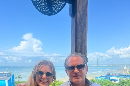 La actriz con Aldo De Genna.