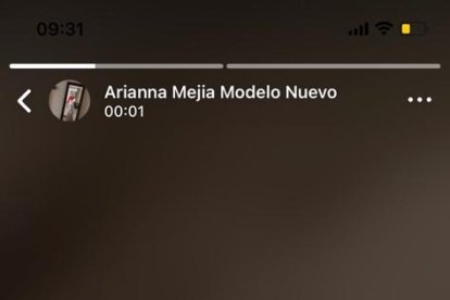 La joven está hospitalizada. Su esposo está bajo sus cuidados.