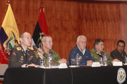 El funcionario ratificó que el acuerdo ministerial mantiene la prohibición de fabricación, tenencia y porte de armas artesanales en todo el país.