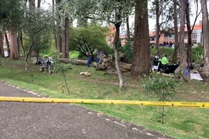 Cadáver fue hallado en un río de Cuenca.