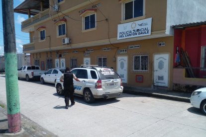 Nuevo atentado en la Policía Judicial de Daule.