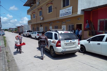 En Daule la ciudadanía estaba atemorizada por el atentado ocurrido en la Policía Judicial.
