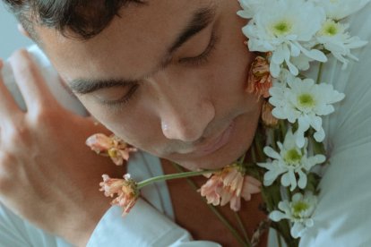 Industrias como la del cine y la música también inciden en la construcción de la masculinidad