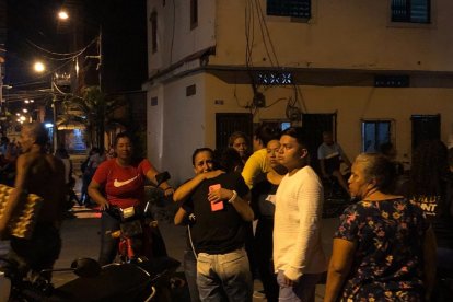 Los deudos se preguntaban quién pudo estar detrás del lamentable suceso.