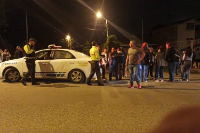 Los presuntos delincuentes se salvaron de ser linchados.