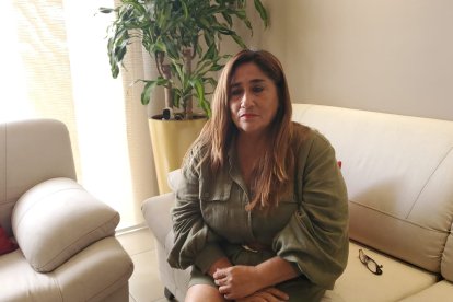 A María Flores Ruiz aún se le quiebra la voz cuando habla de su única hija, María Fernanda Fernández de Córdova.