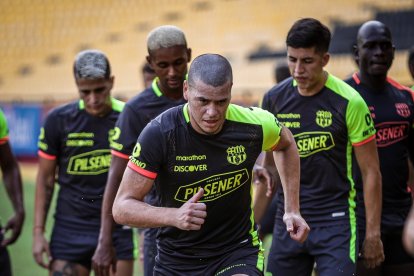 Carlos Paco Rodríguez, es defensa y el único que ha jugado todos los minutos de LigaPro 2023.