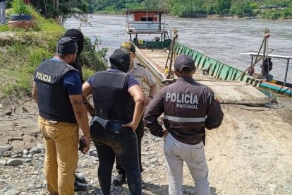 Continúan las labores de búsqueda del taxista.