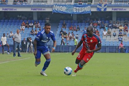 En septiembre de 2022, Emelec fue sancionado con dos partidos sin jugar en el Capwell, porque en el Clásico dos jugadores de Barcelona recibieron el impacto de objetos.