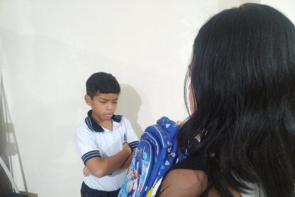 Algunos estudiantes quieren la maleta de moda y no quiere usar la del año pasado.