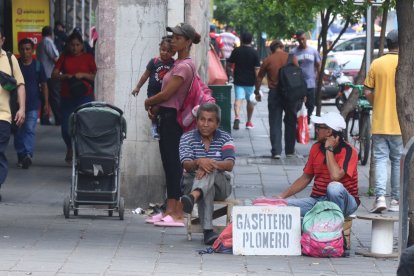 Los ecuatorianos creen que este año el desempleo seguirá en aumento y que los precios de los productos subirán.