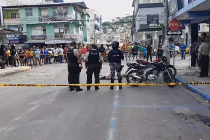 Posterior al asesinato, la Policía realizó unos operativos en distintas zonas de Esmeraldas.