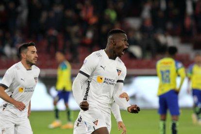 José Angulo comandará  el ataque de la U. El Tin está entre los goleadores del torneo con tres tantos.