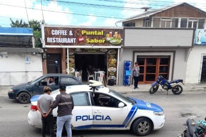 El acusado de haber provocado el deceso de su pareja al salir de la audiencia de calificación de cargos la mañana de este viernes 5 de mayo de 2023.