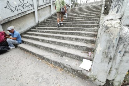 El cuerpo de la víctima quedó tendido en el lugar