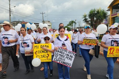 La última vez que Diego fue visto con vida, se encontraba cargando combustible en una gasolinera de las afueras de Quinindé