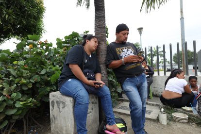 Jennifer Tigua vio morir a su esposo y padre de sus hijos, Kelvin García Macías.