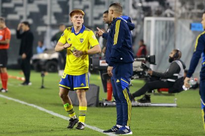 El entrenador Jorge Almirón dirigirá su primer superclásico con Boca Juniors que visitará a River Plate en el estadio Monumental.