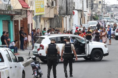 Un ciudadano que se encontraba en su carro, en la Floresta, fue asesinado la mañana de este miércoles.