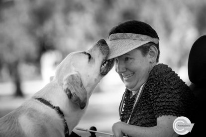 Melanie Hawkes fue diagnosticada con mielitis transversa.