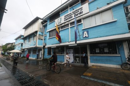 La segunda víctima de esta agresión criminal en contra de la primera autoridad de Durán es el repartidor de lácteos, Alexi Rivera Andrade, de 33 años