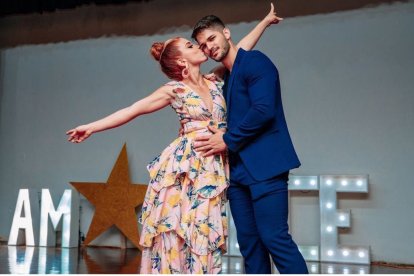 La pareja anunció que traerán al mundo un bebé.