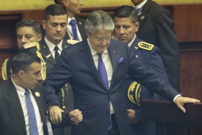 El Presidente Lasso durante su intervención en el pleno de la Asamblea Nacional