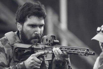 Jan Topic va por la presidencia de Ecuador.