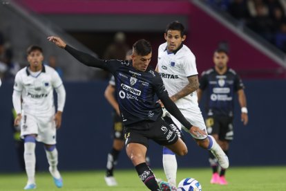 Los rayados se impusieron por 2-0 en el cotejo disputado en el estadio Banco Guayaquil, en la segunda fecha de la Libertadores.