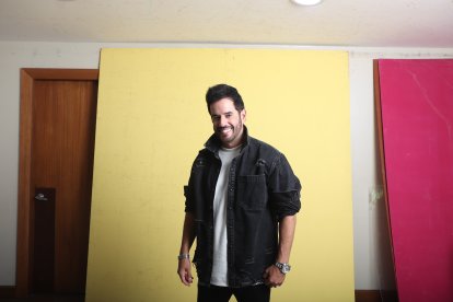 Manny Cruz, cantante y compositor dominicano, cuenta con cinco nominaciones al Grammy Latino.