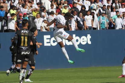 Liga de Quito sorprendió en el segundo tiempo y se quedó con los tres puntos ante Independiente del Valle.